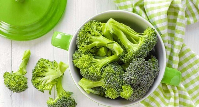 Chữa lành viêm loét dạ dày bằng bông cải xanh Chữa lành viêm loét dạ dày bằng bông cải xanh